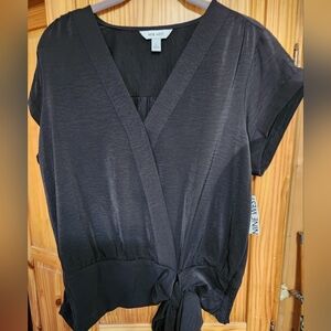 Nwt womens nine west top